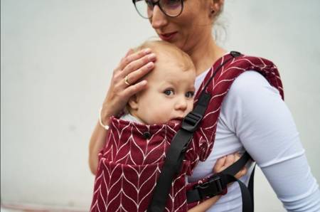 Baby carrier Kavka Multi-age burgundy braid