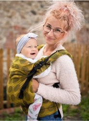 Kinder Hop Multi Grow Carrier: Dots Yellow