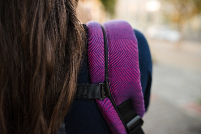 Baby carrier Kavka Multi-age Raspberry Herringbone