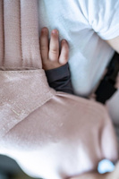 Qusy carrier / Linen Marshmallow - adjustable ergonomic carrier 
