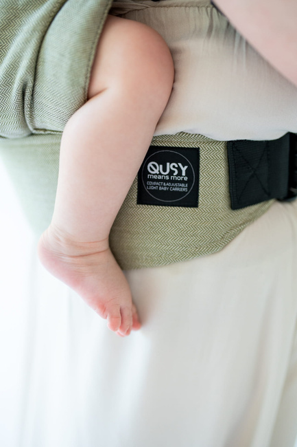 Qusy adjustable ergonomic carrier  2.0 - Olive Twill (Bamboo, Linen, Cotton)