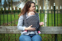 Chusta tkana Yaro Sling - Polka Dot Contra Black White