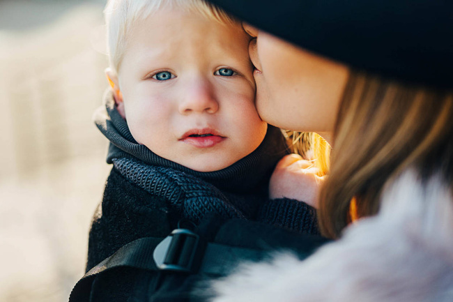 Nosidełko LennyLamb LennyUpGrade - Pawi Ogon - Pitch Black