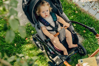 Antypotowa wkładka do spacerówki - Czarny Opal