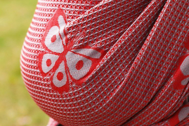 Chusta tkana Sensimo Slings - Happy Butterfly Red