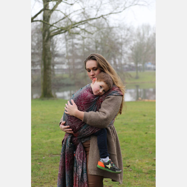 Chusta tkana Yaro Slings - Ava Trinity Maroon Rainbow Choco High Wool