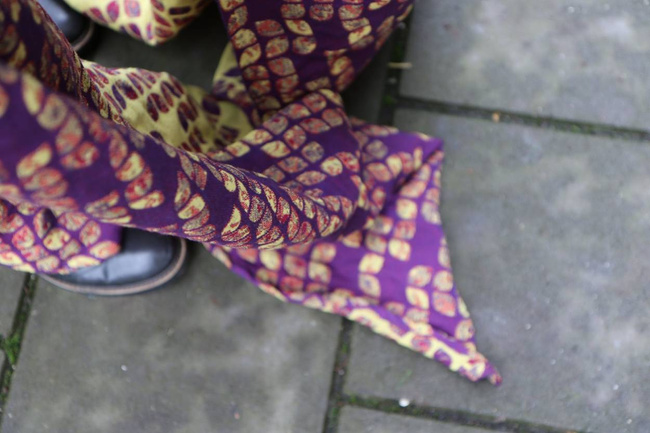 Chusta tkana Yaro Sling - Petals Ultra Yellow Red Violet Wool Linen