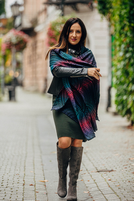 Shawl made of wrap fabric LennyLamb - Peacok's Tail Black Opal