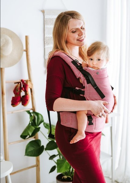 Baby carrier Kavka Multi-age: Strawberry Herringbone