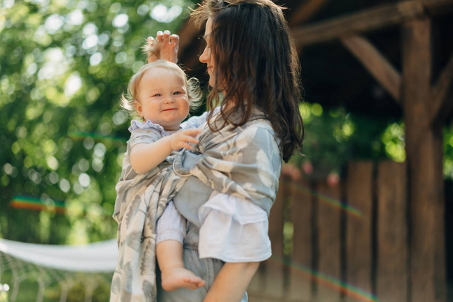 LennyLamb Ring Sling - Rainforest Serene