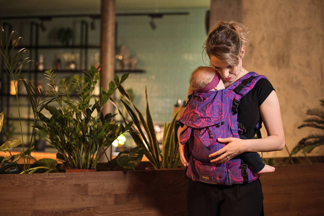 Nosidełko EverySlings MiMi 2.0.- Moonid Princess (bawełna, tencel)