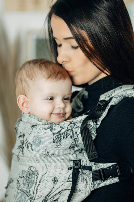 Lenny Lamb Baby carrier: LennyUpGrade Herbarium Roundhay Garden