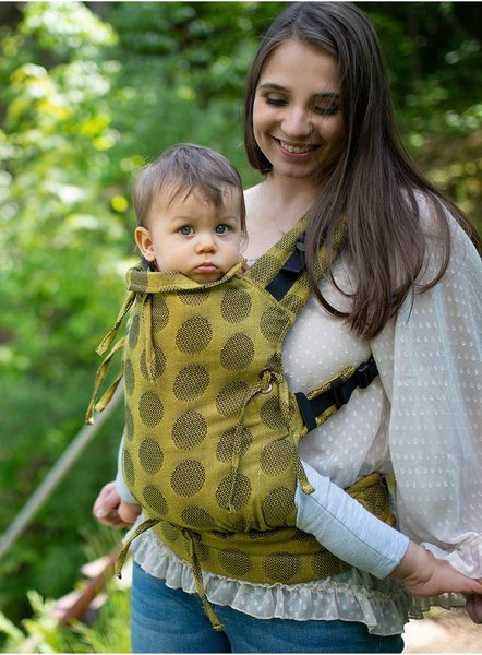 Kinder Hop Multi Soft Carrier: Dots Yellow