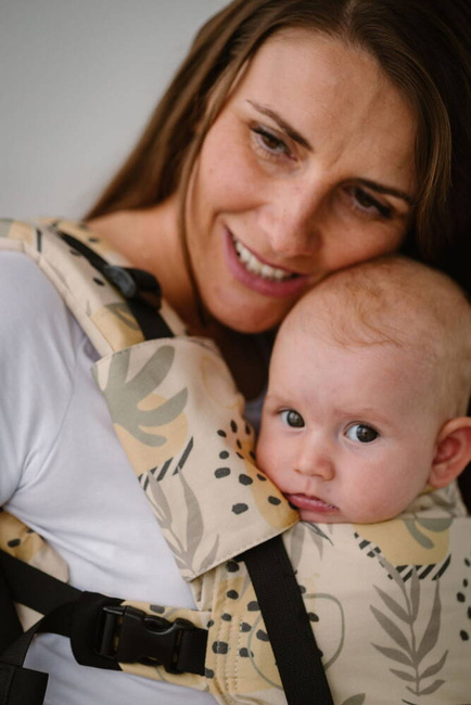 Baby carrier Kavka Multi-age: Cream Boho Print