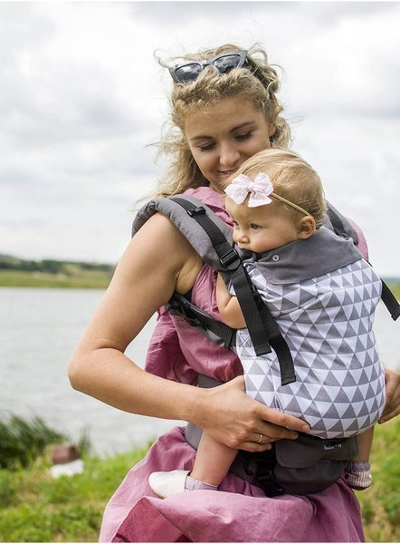 Nosidełko Kinder Hop Multi Grow: Triangles