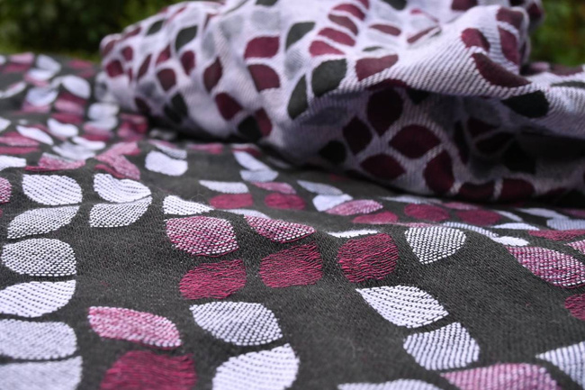 Woven Wrap Yaro Slings - Petals Duo Black Purple Hemp