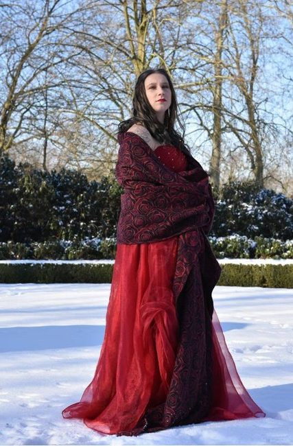 Chusta tkana Yaro Sling - Roses Duo Red Black Glam Wrap