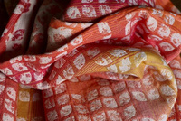 Szal Yaro Petals Ultra Caramel Rainbow Linen