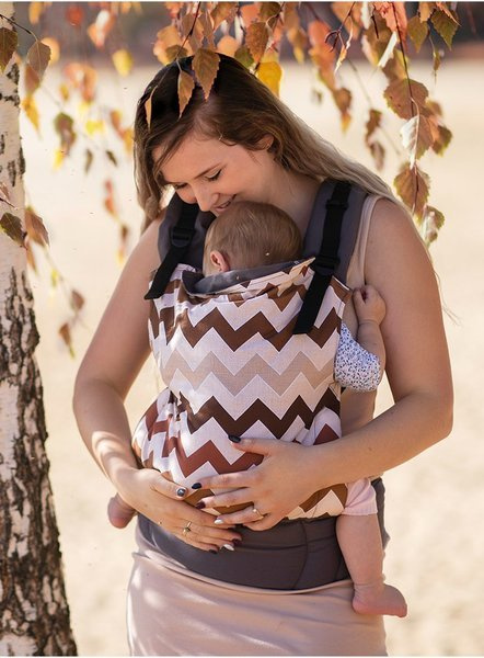 Nosidełko Kinder Hop Basic: Brown Zig Zag