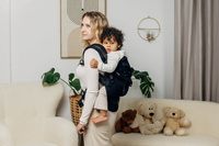 Nosidełko LennyLamb - LennyPreschool: Mała Jodełka Czarny Heban