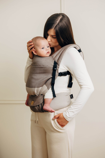 LennyLamb baby carrier - LennyLight - Little Herringbone Caffe Latte