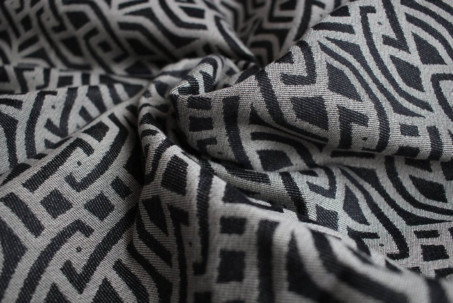 Chusta tkana Yaro Braid Black Natural Seacell Wrap