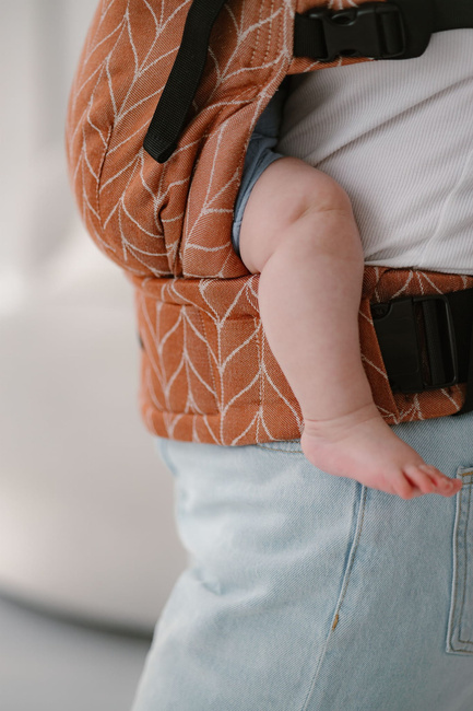 Nosidełko Kavka MultiAge Pro: Hazelnut Braid (No cotton)