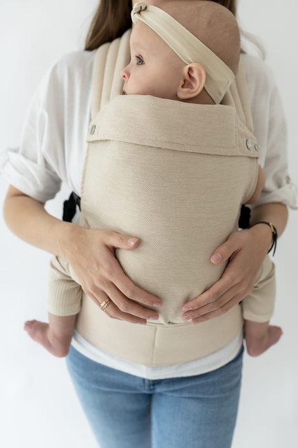 Qusy adjustable ergonomic carrier  2.0 - Sand Twill Bamboo