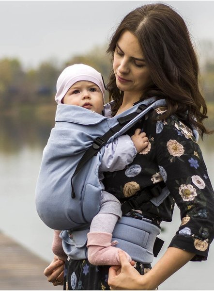Kinder Hop Multi Grow Carrier: Little Herringbone Blue