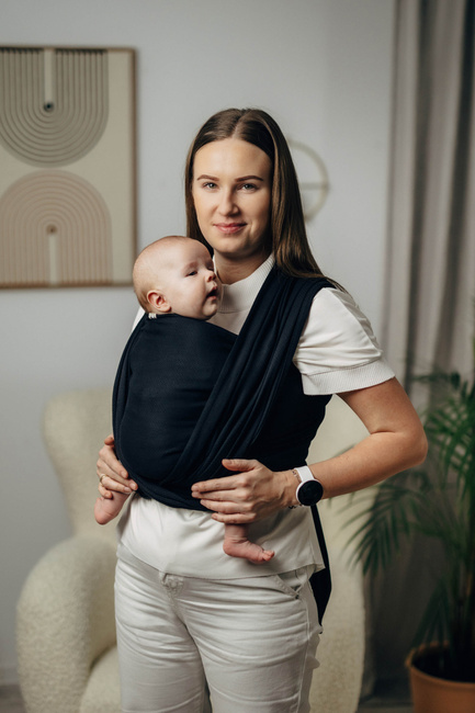 Basic Line Baby Sling Lenny Lamb - Little Herringbone Black Ebony