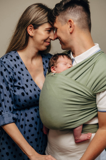 LennyLamb Stretchy/Elastic Baby Sling - Sage (5m.)