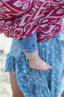 Chusta tkana Yaro Sling - La Vita Duo Fuchsia White Tencel Seacell