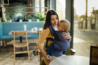 Nosidełko Kavka Multi-age blueberry herringbone