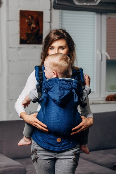 Moje pierwsze nosidełko LennyLamb - LennyGo Kobalt