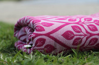 Chusta tkana Yaro Sling - La Vita Duo Fuchsia White Tencel Seacell