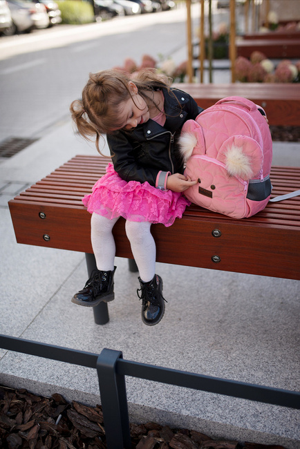 Kinder Hop Strawberry Travel Bear Children's Backpack