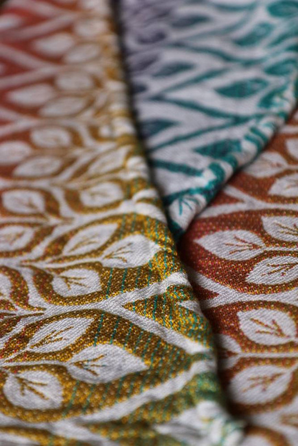 Szal Yaro Slings - La Vita Trinity Caribbean Rainbow Tencel Linen
