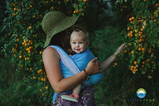 Chusta tkana Little Frog Blueberry Cube