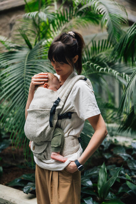 LennyLamb baby carrier LennyLight - Wild Wine Path