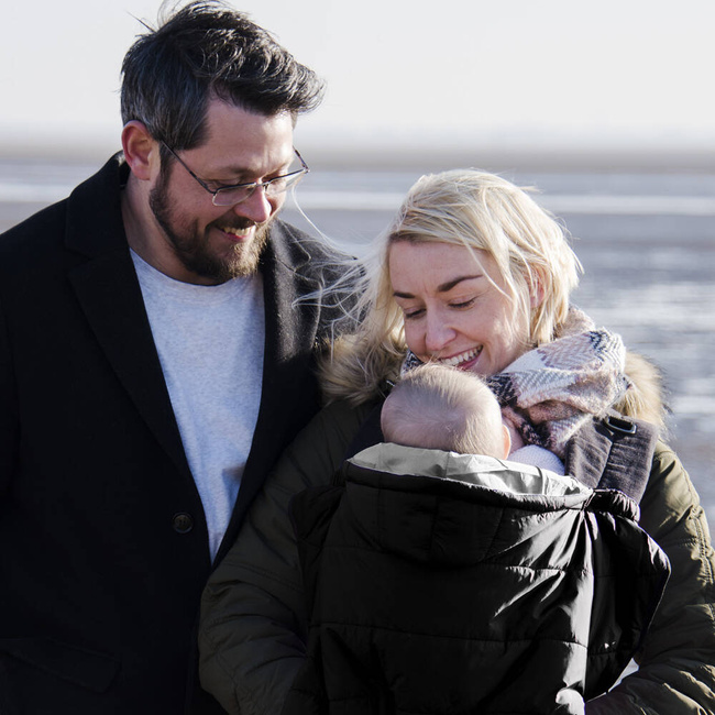 CuddleCo - 2 in 1 baby carrier cape and stroller liner