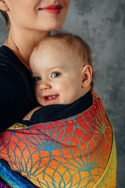 LennyHybrid Half Buckle Carrier - Rainbow Lotus