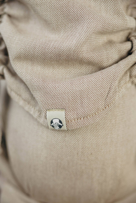 LennyLamb Baby carrier: LennyUpGrade: Peanut Butter