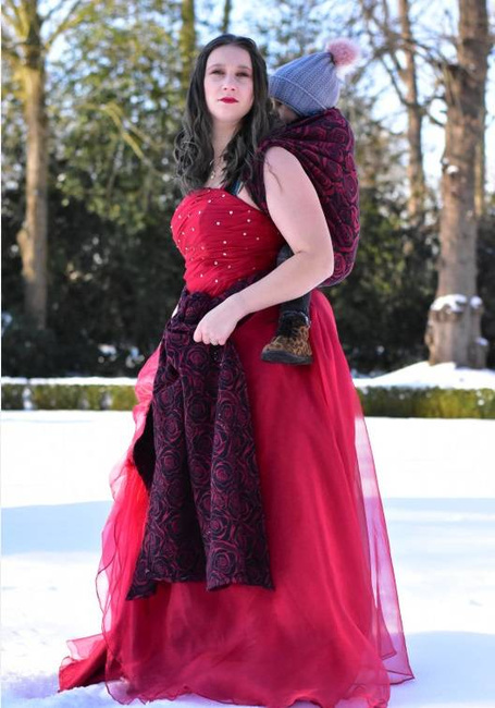 Chusta tkana Yaro Sling - Roses Duo Red Black Glam Wrap