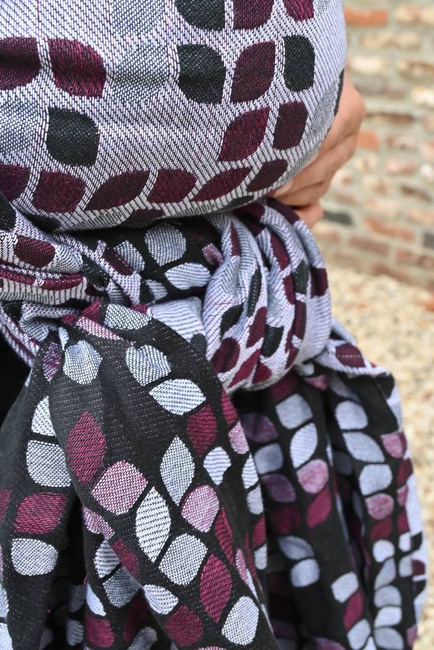 Chusta tkana Yaro Slings - Petals Duo Black Purple Hemp