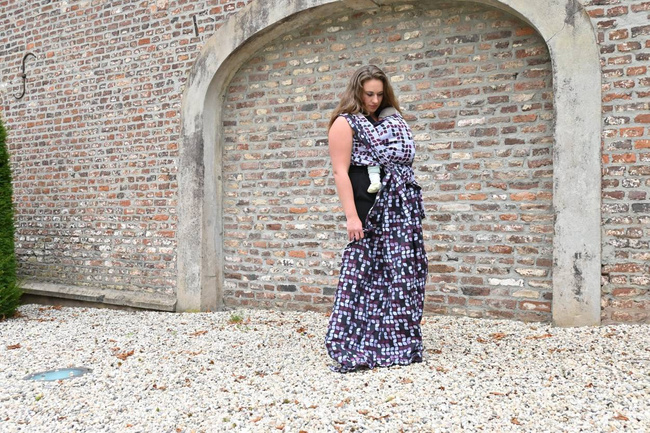 Chusta tkana Yaro Slings - Petals Duo Black Purple Hemp