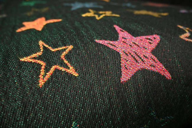 Chusta tkana Yaro Slings - Stellar Spongy Black Multicolor Glossy