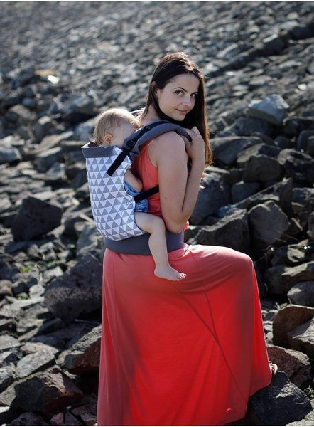 Nosidełko Kinder Hop Basic: Triangles