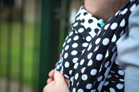 Chusta tkana Yaro Sling - Polka Dot Contra Black White