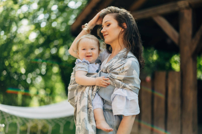 LennyLamb Ring Sling - Rainforest Serene