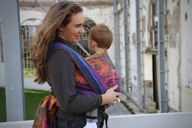 Woven Wrap Yaro Chloe Duo Havana Grad Orange Navy Confetti